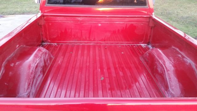 1984 Red GMC Sierra 1500 Standard Cab Pickup