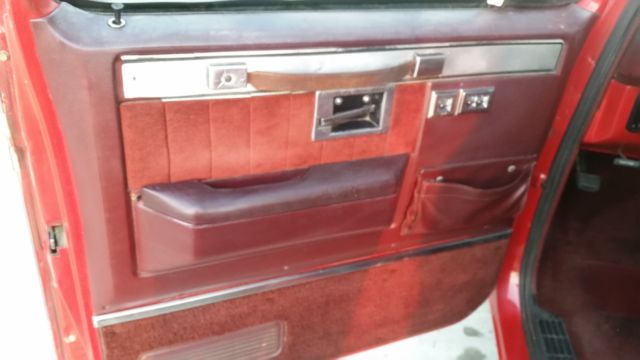 1984 Red GMC Sierra 1500 Standard Cab Pickup