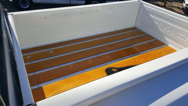 1984 White GMC Sierra 1500