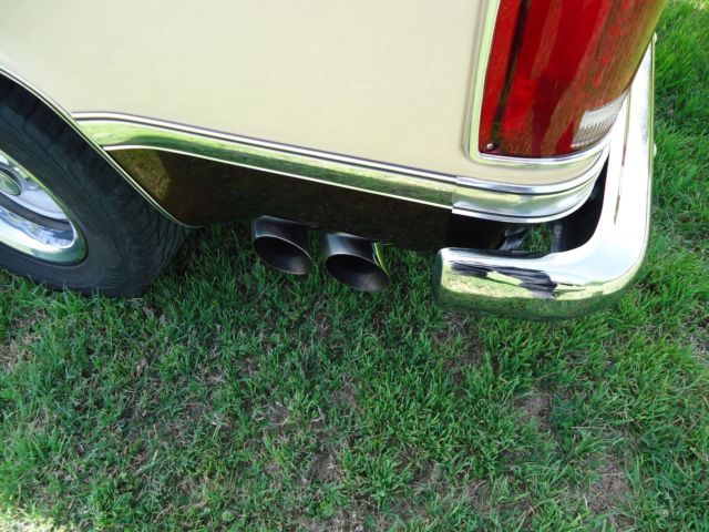 1984 Brown GMC Sierra 2500 Standard Cab Pickup