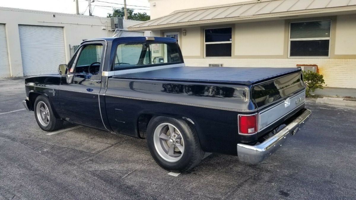 1984 BLACK GMC Sierra 1500 Pickup Truck