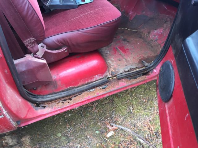 1984 Red GMC Sierra 1500 Standard Cab Pickup