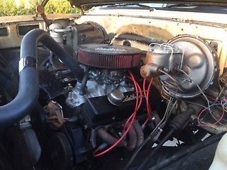 1984 Beige GMC Sierra 2500 Standard Cab Pickup