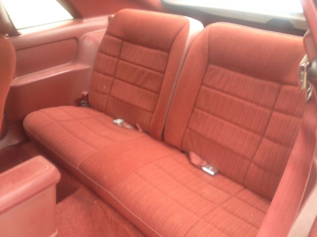 1984 White Ford Mustang Coupe