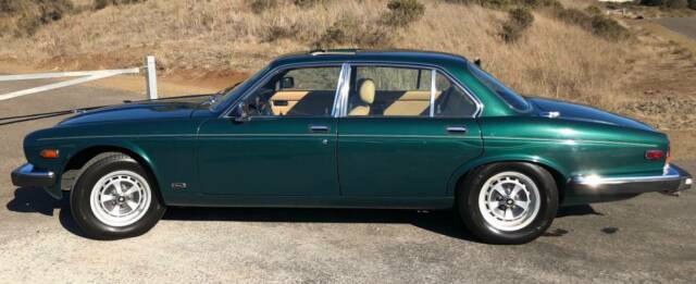 1984 Green Jaguar XJ6 Sedan