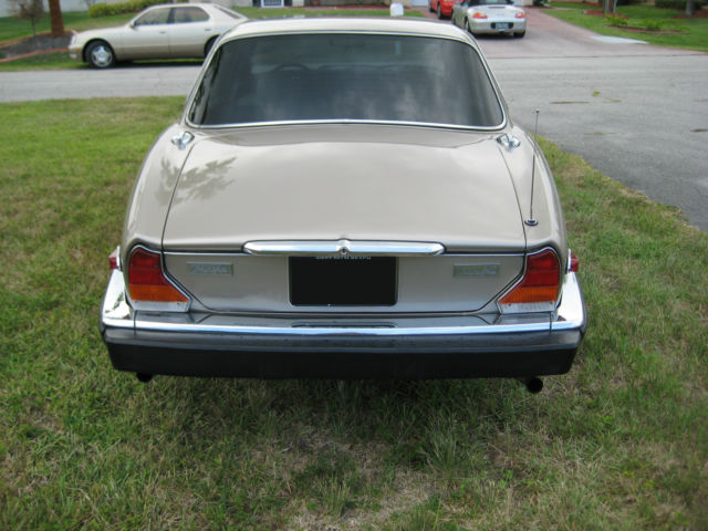 1984 Gold Jaguar XJ6 Sedan