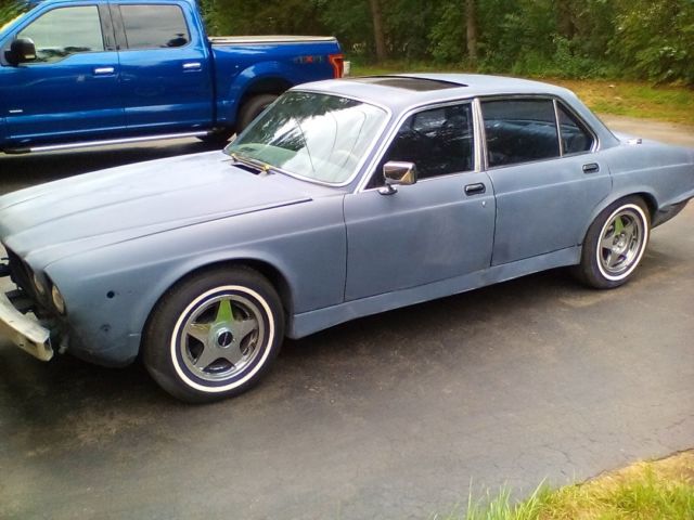 1984 Gray Jaguar XJ6 Sedan