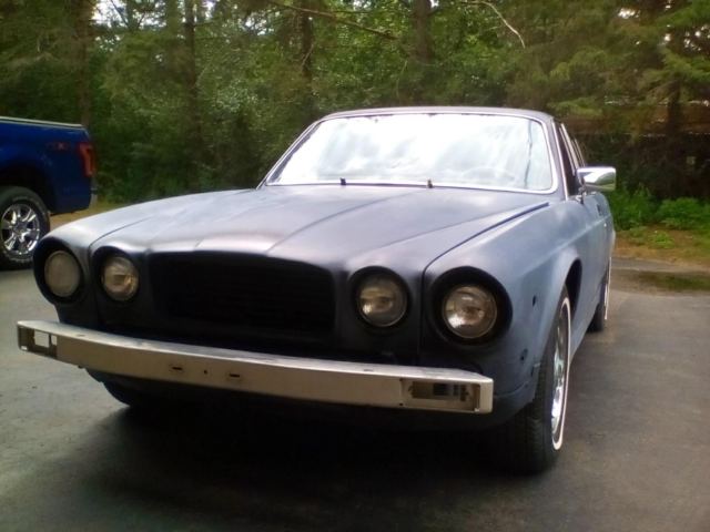 1984 Gray Jaguar XJ6 Sedan