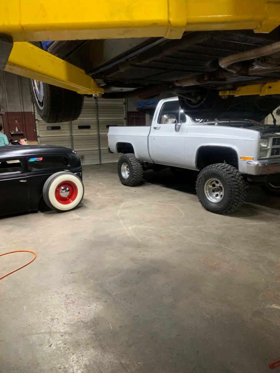 1984 Silver GMC Sierra 1500