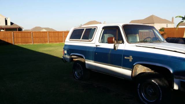 1984 Blue Chevrolet Blazer