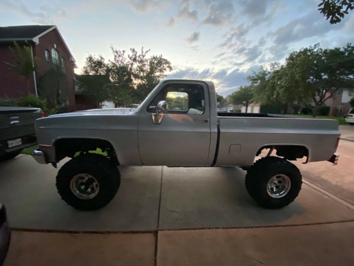 1984 Silver GMC Sierra 1500