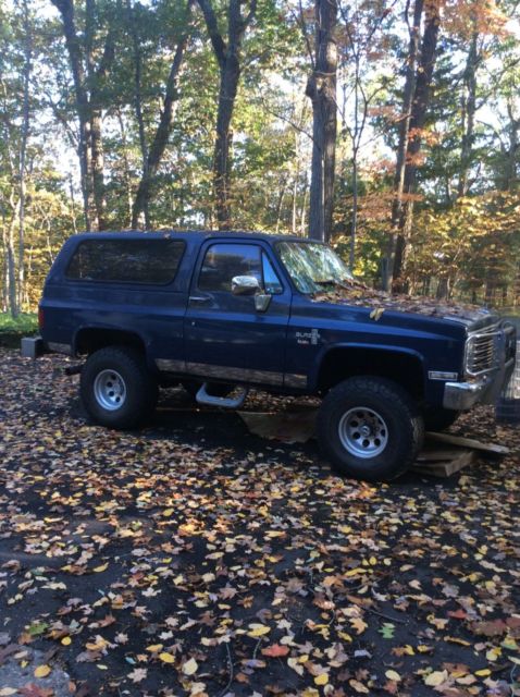 1984 Blue Chevrolet Blazer SUV