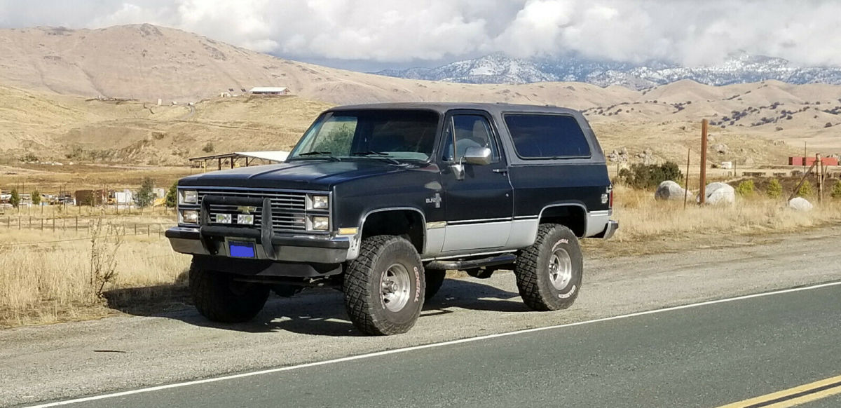 1984 Black Chevrolet Blazer