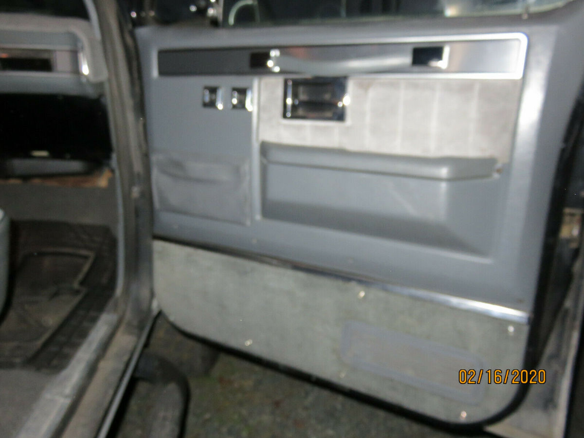 1984 Black Chevrolet Blazer