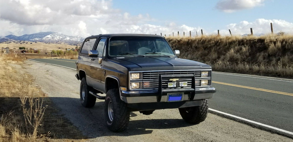 1984 Black Chevrolet Blazer