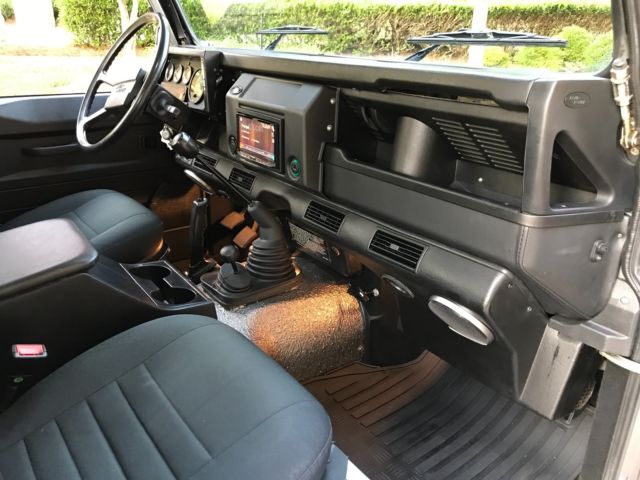 1984 Silver Land Rover Defender SUV