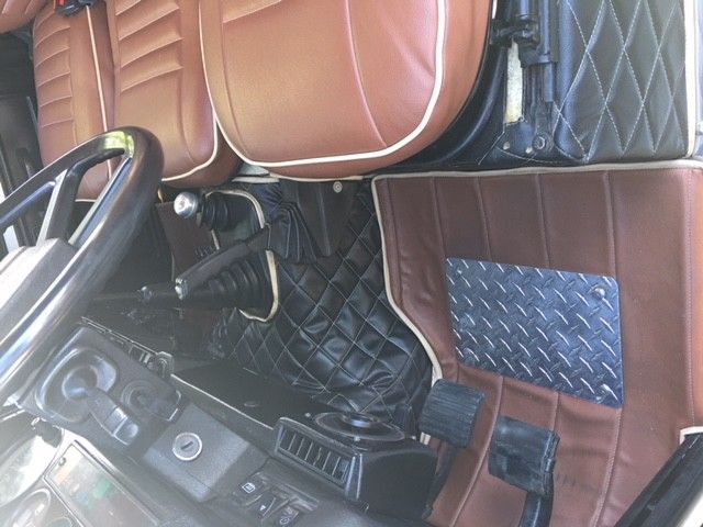 1984 Beige Land Rover Defender SUV