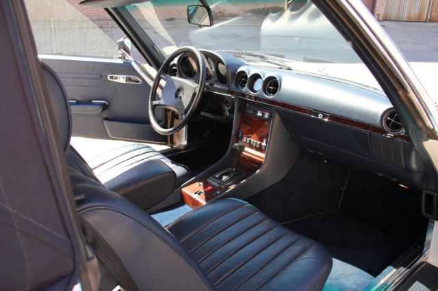 1984 White Mercedes-Benz SL-Class Convertible