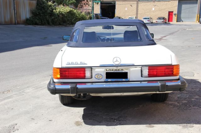 1984 White Mercedes-Benz SL-Class Convertible