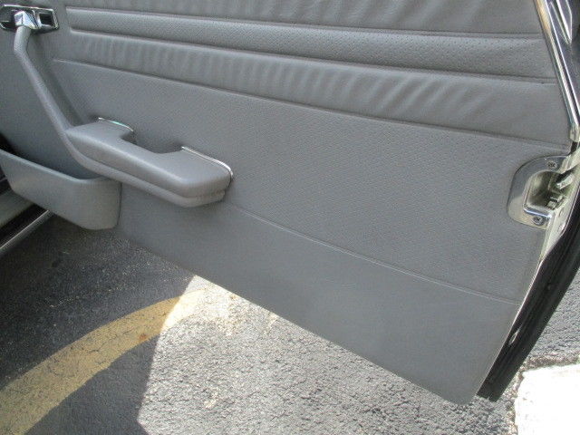 1984 Black Mercedes-Benz SL-Class Convertible