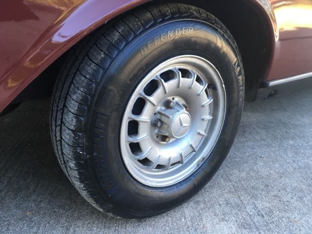 1984 Burgundy Mercedes-Benz 300-Series Coupe