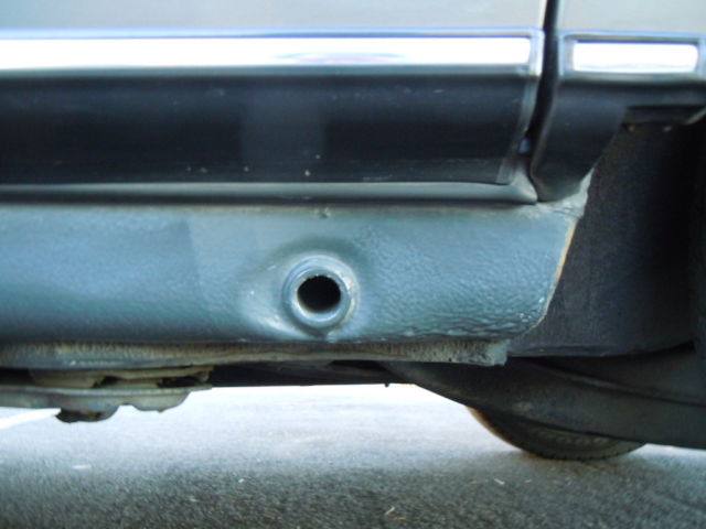 1984 Dark Taupe Mercedes-Benz 300-Series 4 Door Sedan