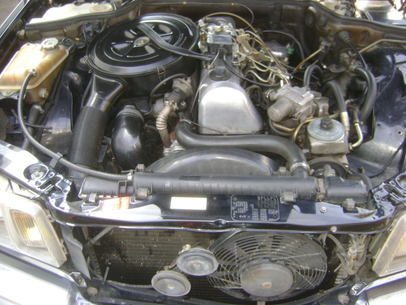 1984 Black Mercedes-Benz 300-Series