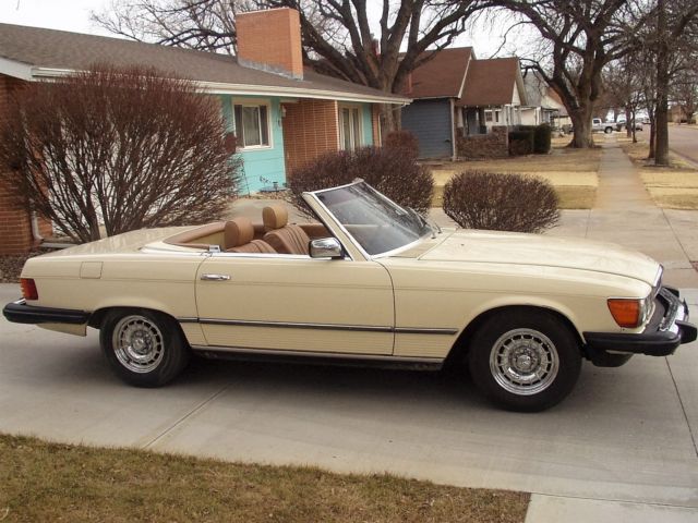 1984 yellow Mercedes-Benz SL-Class Convertible