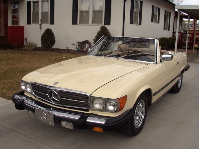 1984 yellow Mercedes-Benz SL-Class Convertible
