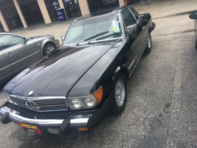 1984 Black Mercedes-Benz 300-Series Convertible