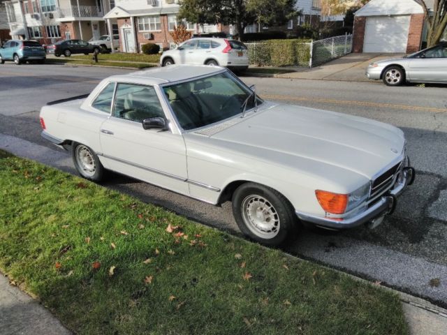 1984 Mercedes-Benz SL-Class