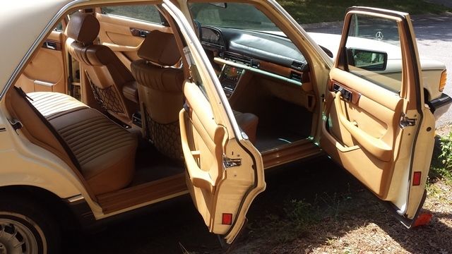 1984 Tan Mercedes-Benz 300-Series Sedan