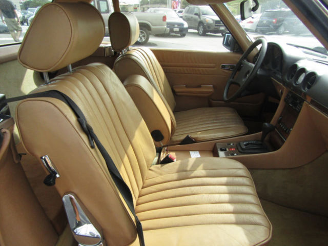 1984 Black Mercedes-Benz 300-Series