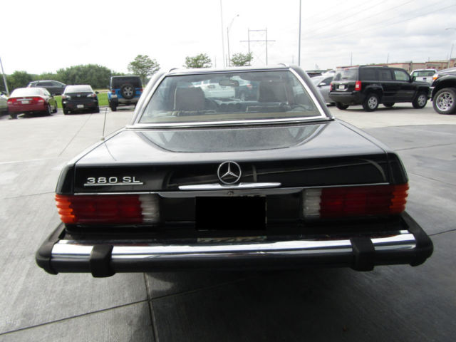 1984 Black Mercedes-Benz 300-Series