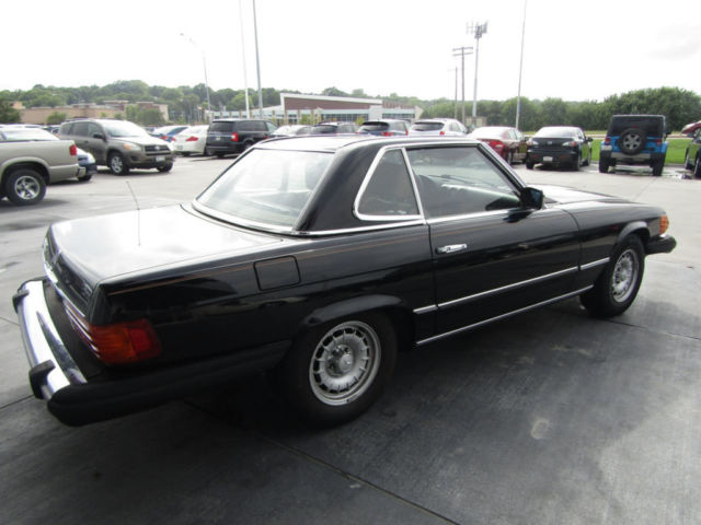 1984 Black Mercedes-Benz 300-Series