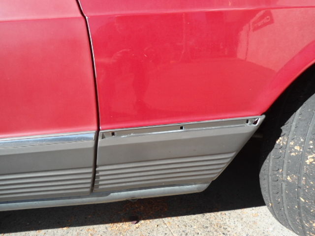 1984 Red Mercedes-Benz 500-Series Coupe