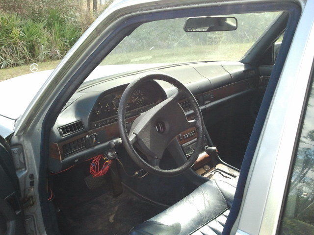 1984 Silver Mercedes-Benz S-Class Sedan