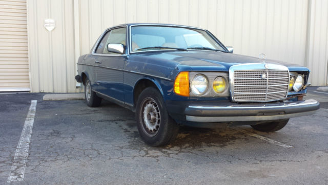 1984 Blue Mercedes-Benz 300-Series Coupe
