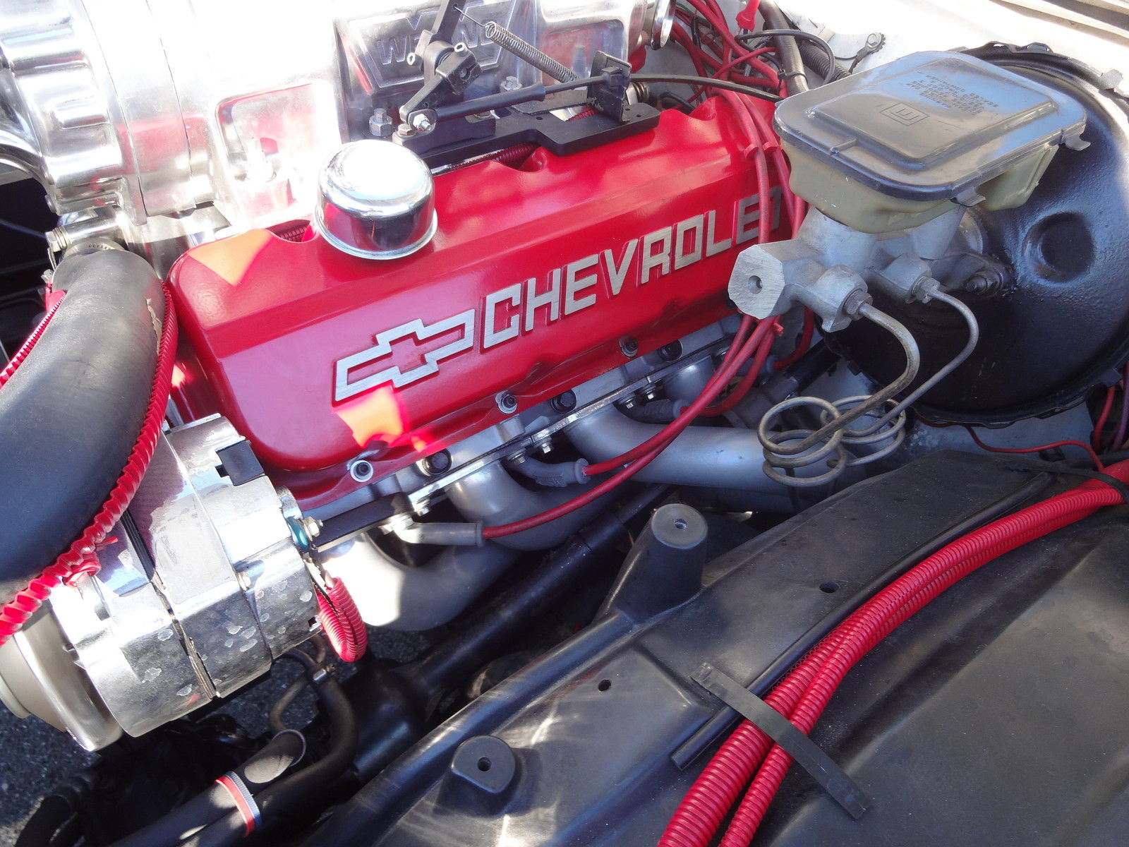 1984 White Chevrolet Monte Carlo Coupe