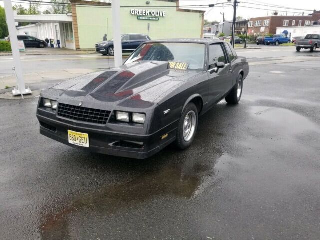 1984 Black Chevrolet Monte Carlo