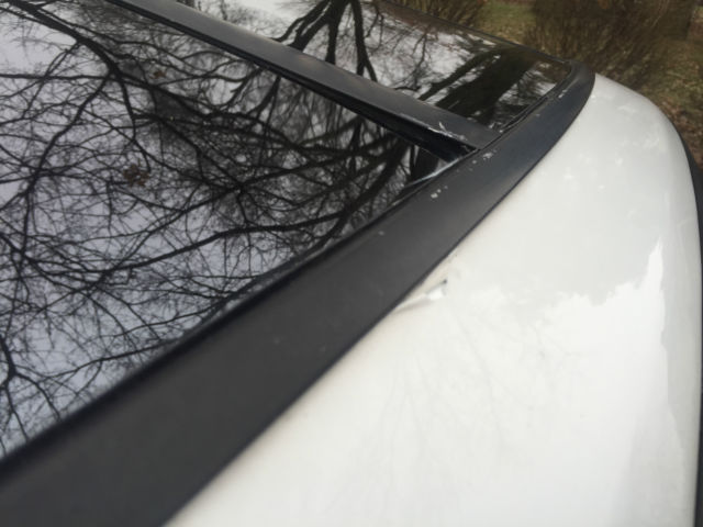 1984 White Chevrolet Monte Carlo Coupe