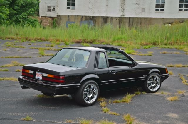 1984 Black Ford Mustang