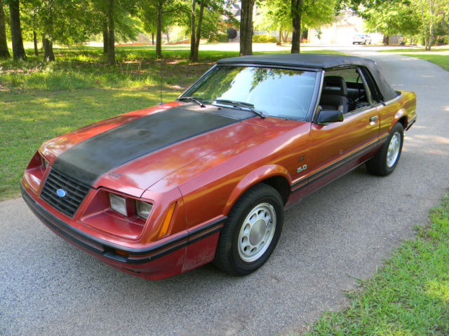 1984 MAROON Ford Mustang