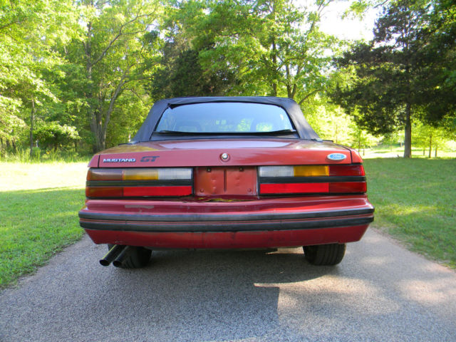 1984 MAROON Ford Mustang