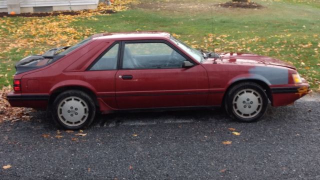 1984 Maroon Ford Mustang