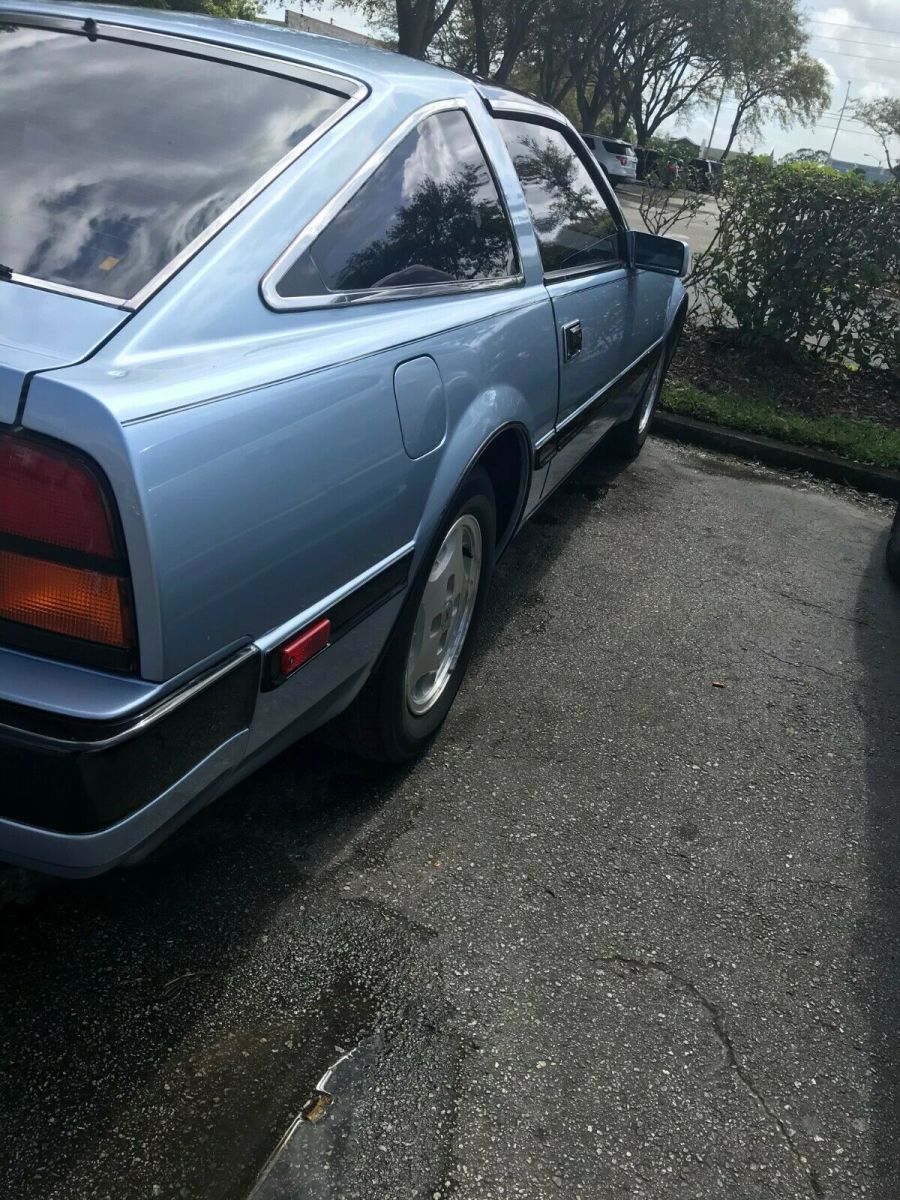 1985 Silver Nissan 300ZX Coupe