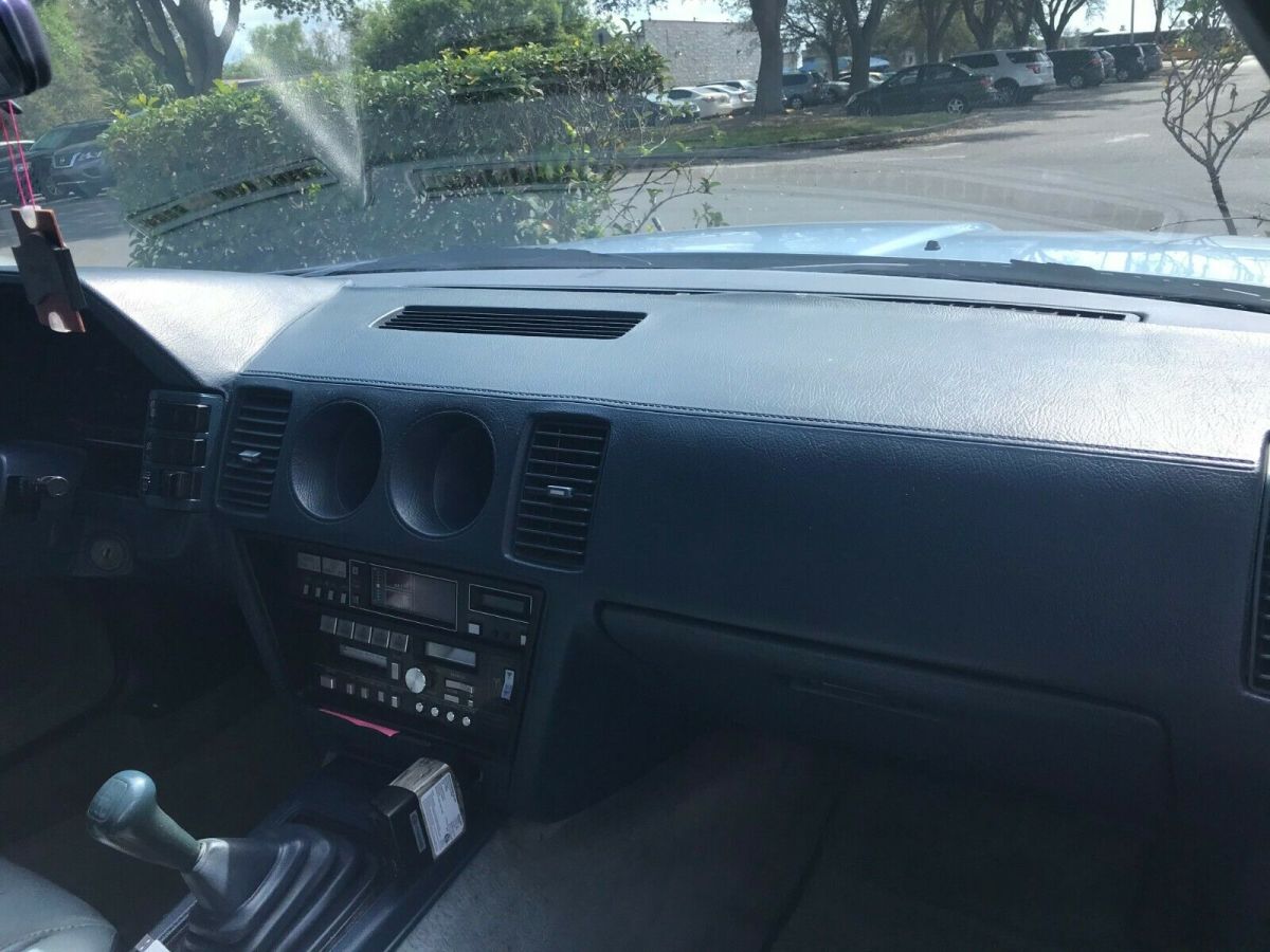 1985 Silver Nissan 300ZX Coupe