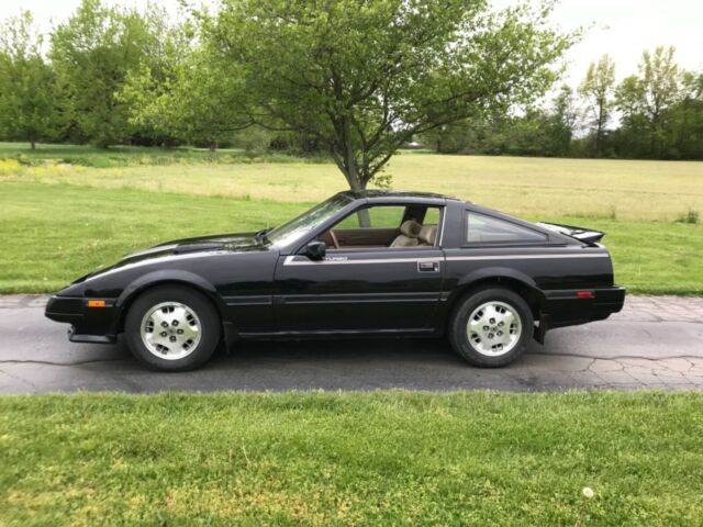 1984 Black Nissan 300ZX Coupe