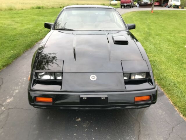 1984 Black Nissan 300ZX Coupe