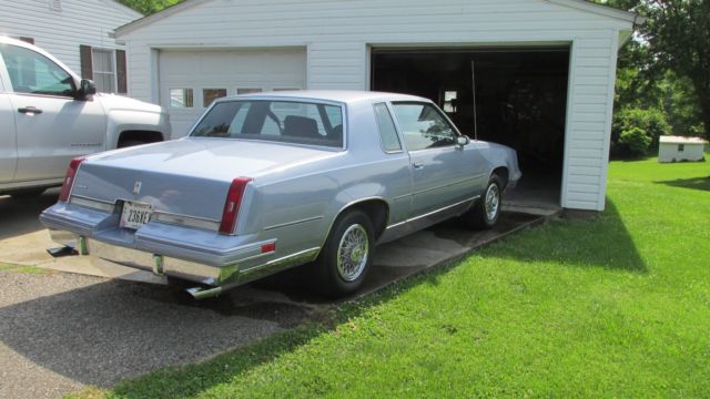 1984 Blue Oldsmobile Cutlass Coupe